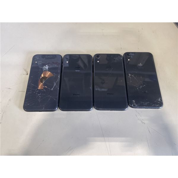 4 APPLE IPHONE XR SMARTPHONES
