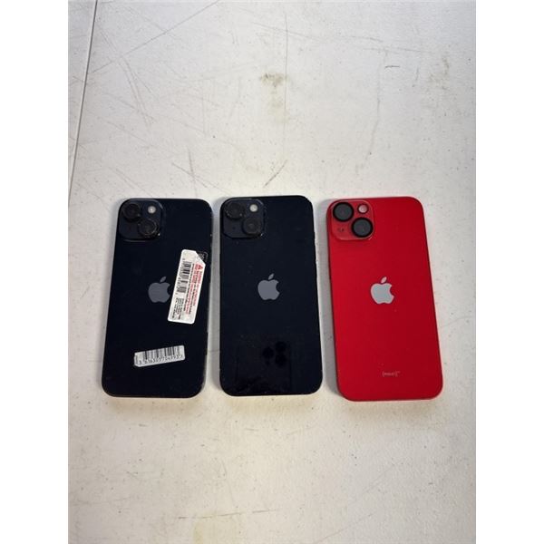3 APPLE IPHONE 14 SMARTPHONES