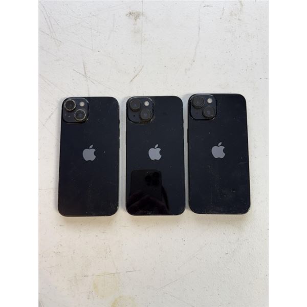3 APPLE IPHONE 14 SMARTPHONES