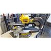 Image 2 : DEWALT BRUSHLUSH 120V MAX SLIDING COMPOUND MITER SAW W/ 12" BLADE