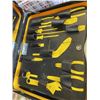 Image 2 : BOEING YELLOW HARD CASE