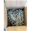 Image 3 : LOT OF VARIOUS NAILS, GATE HINGES, HARDWARE, ETC