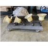 Image 4 : CHANDELIER AND 4 BULB VINTAGE VANITY LIGHT