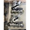 Image 4 : 3 PAIRS OF ROLLERBLADES. SIZES LADY 7,  39, AND  33