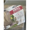 Image 2 : BBQ GRILL COVER AND GREEN COIL 1/2 INCH HOSE