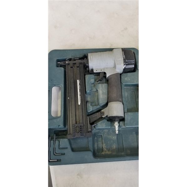 CASED AIR NAILER