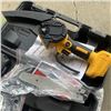 Image 5 : NEW 6" HANDHELD CORDLESS CHAINSAW WITH 2 BATTERIES CHARGE CORD AND 2 CHAINS