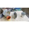 Image 7 : ASSORTED GARDEN DECOR, TRAYS, PLANTERS ETC