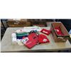 Image 1 : HOCKEY RELATED SCARFS, TOQUES, AND A WATER BOTTLE