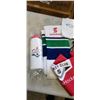 Image 5 : HOCKEY RELATED SCARFS, TOQUES, AND A WATER BOTTLE