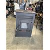 Image 1 : PELLET STOVE