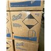 Image 2 : 6 CASES SCOTT MOISTURIZING FOAM HAND SANITIZER REFILLS