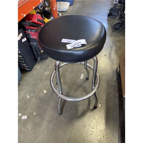BLACK LEATHER SHOP BENCH