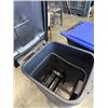 Image 2 : LARGE GARBAGE AND RECYLING BIN