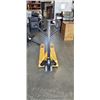 Image 4 : ULINE NARROW FORK PALLET JACK