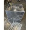 Image 4 : AS NEW BUYERS COMPANY LARGE STORAGE BOX W/ KEYS INSIDE