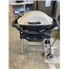 Image 1 : WEBER PROPANE PORTABLE BBQ W/ STAND
