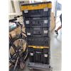 Image 1 : DEWALT ROLLING TOOL BOX