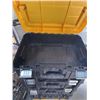 Image 2 : DEWALT ROLLING TOOL BOX