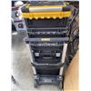 Image 3 : DEWALT ROLLING TOOL BOX
