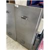 Image 4 : 2  20 x 45 STAINLESS STEEL SHEET COVERS
