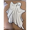 Image 2 : 2 NEW 3PACK GLOW IN THE DARK METAL LAWN GHOSTS, WITH 6 INCH SPIKES