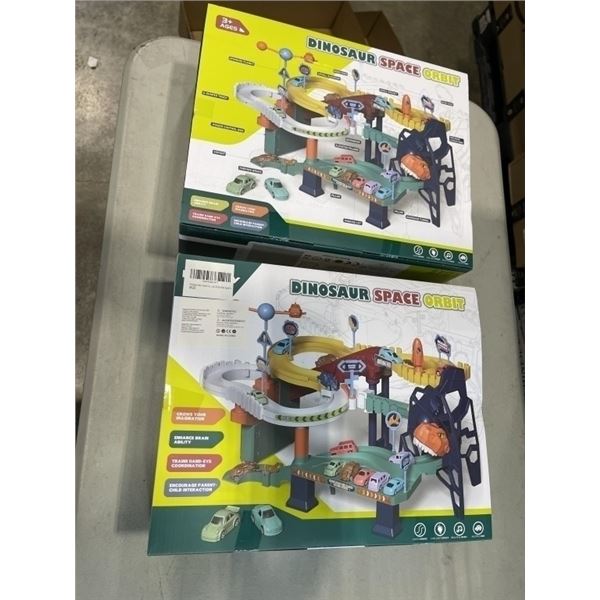 2 NEW DINOSAUR SPACE ORBIT RACE TRACK SETS