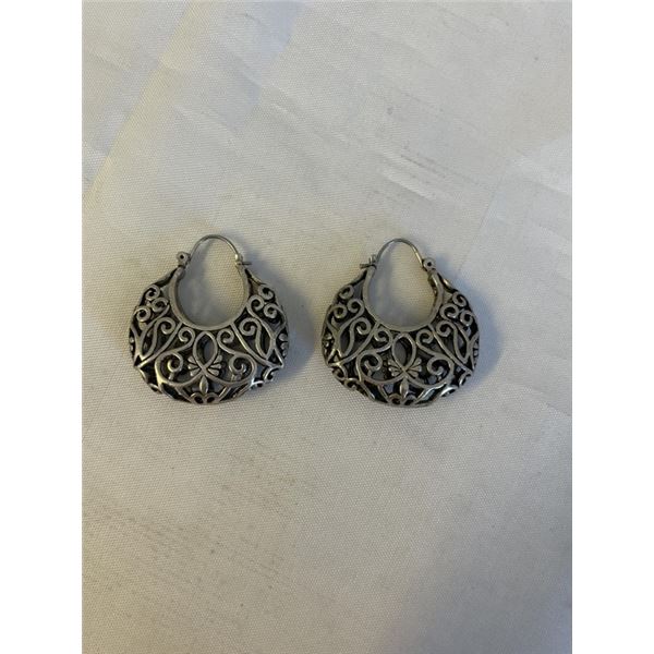 PAIR OF SILVER HOOP EARRINGS