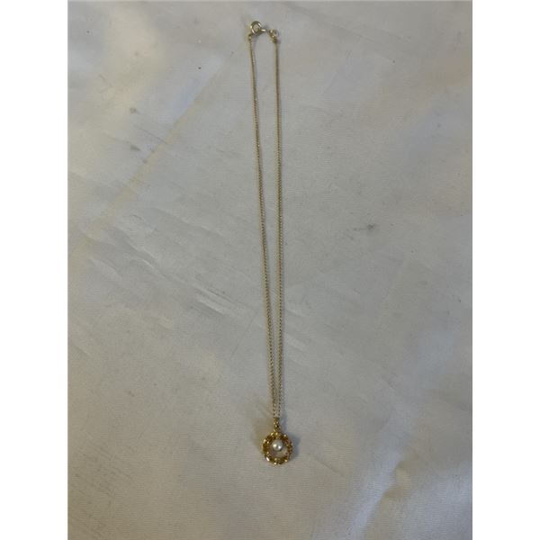 GOLD FILLED CORO CHAIN W/ PEARL PENDANT NECKLACE