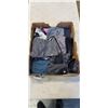 Image 1 : TRAY OF LADIES LULULEMON CLOTHING