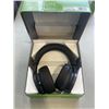 Image 4 : XBOX GAMING HEADSETS AND TWO SWITCH CONTROLLERS STORE RETURNS UNTESTED  UNTESTED