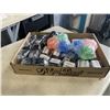 Image 2 : TRAY OF DOOR ANCHOR FOR RESISTANCE BANDS AND 2 SETS OF DOG CHEW TOYS