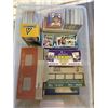 Image 6 : TOTE WITH HUGE ASSORTMENT OF HOCKEY AND FOOTBALL  CARDS