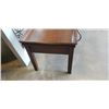 Image 6 : 2 ENDTABLE