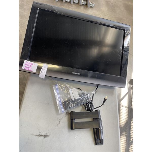 TOSHIBA 24" TV WITH REMOTE. WORKING.