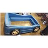 Image 4 : KIDS LITTLE TIKES CAR BED