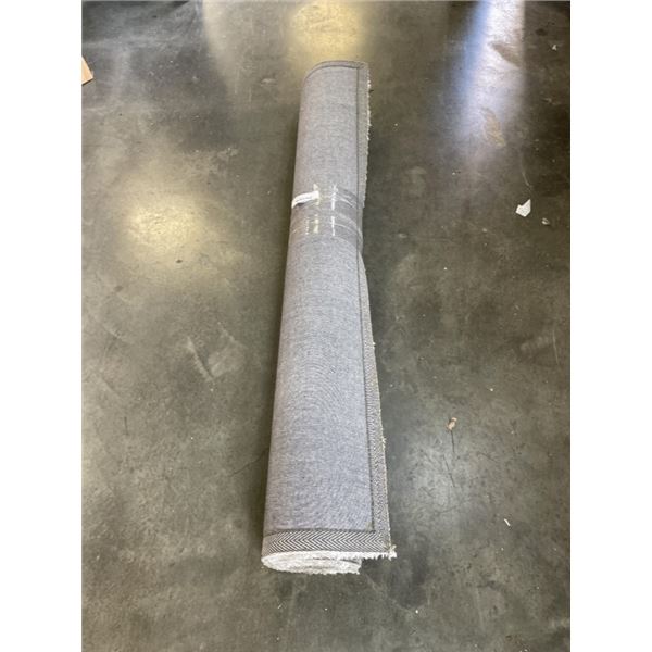 APPROX 5X7 AREA CARPET