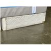 Image 6 : KING SIZE TEMPER PEDIC MATTRESS W/ SPLIT BOX SPRING