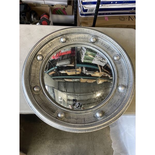 BRAND NEW WALL MIRROR