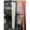 Image 5 : QUEENSIZE PLATFORM BEDFRAME