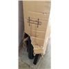 Image 3 : BLACK MOBILE TV STAND