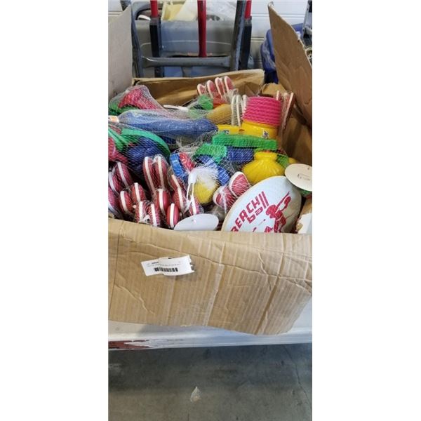 TRAY OF PADDLES AND BALLS FOR BEACH BALL AND  7 PACKAGES OF LIBERTINE KIDS TOYS