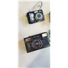 Image 2 : 4 DIGITAL CAMERAS
