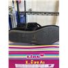 Image 4 : 5 NEW PAIRS OF ASSORTED SIZE SHOES