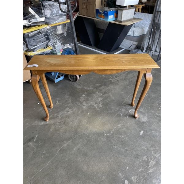 VINTAGE OAK SOFA TABLE