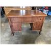 Image 1 : VINTAGE DESK W/ BUILT IN RECORD PLAYER