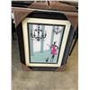 Image 2 : 3 FRAMED ARTWORKS WITH MATCHING FRAMES