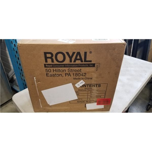 ROYAL CLASSIC MANUAL TYPEWRITER