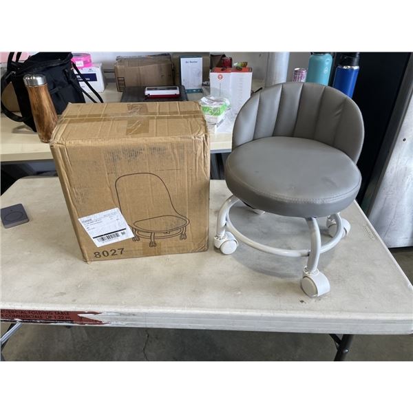 PAIR OF NEW KIDS METAL ROLLING CHAIRS