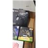 Image 3 : 4 XBOX WIRELESS CONTROLLERS STORE RETURN UNTESTED